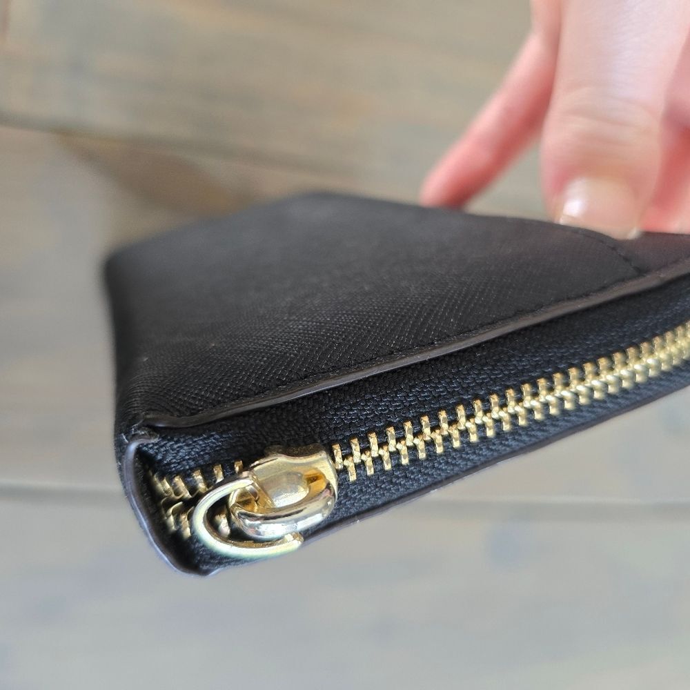 Kate Spade Wallet Zip Around Purse - Picture 8 of 10